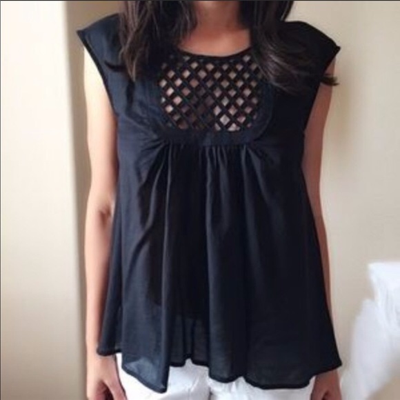 Anthropologie Tops - ANTHROPOLOGIE HD In Paris Lattice Pane Top SZ L